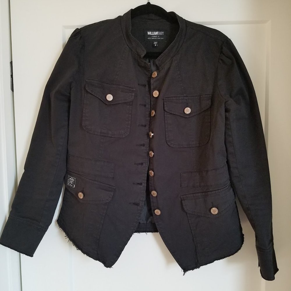 Military-inspired Black Utility Jacket - Picture 2 of 4